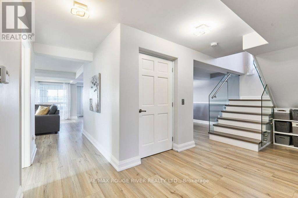 81 Laird Drive, Kawartha Lakes (Fenelon), Ontario  K9V 4R6 - Photo 7 - X12191079