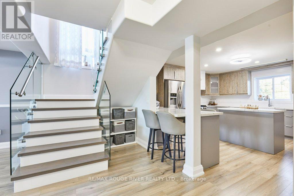 81 Laird Drive, Kawartha Lakes (Fenelon), Ontario  K9V 4R6 - Photo 9 - X12191079