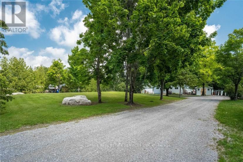 2365 Selwyn Bay Lane, Selwyn, Ontario  K0L 2H0 - Photo 2 - X12191153