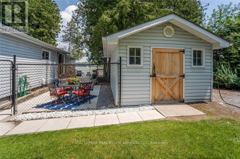 2365 Selwyn Bay Lane, Selwyn, Ontario  K0L 2H0 - Photo 6 - X12191153