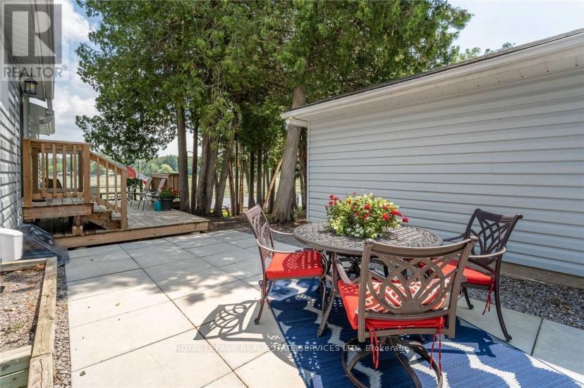 2365 Selwyn Bay Lane, Selwyn, Ontario  K0L 2H0 - Photo 7 - X12191153