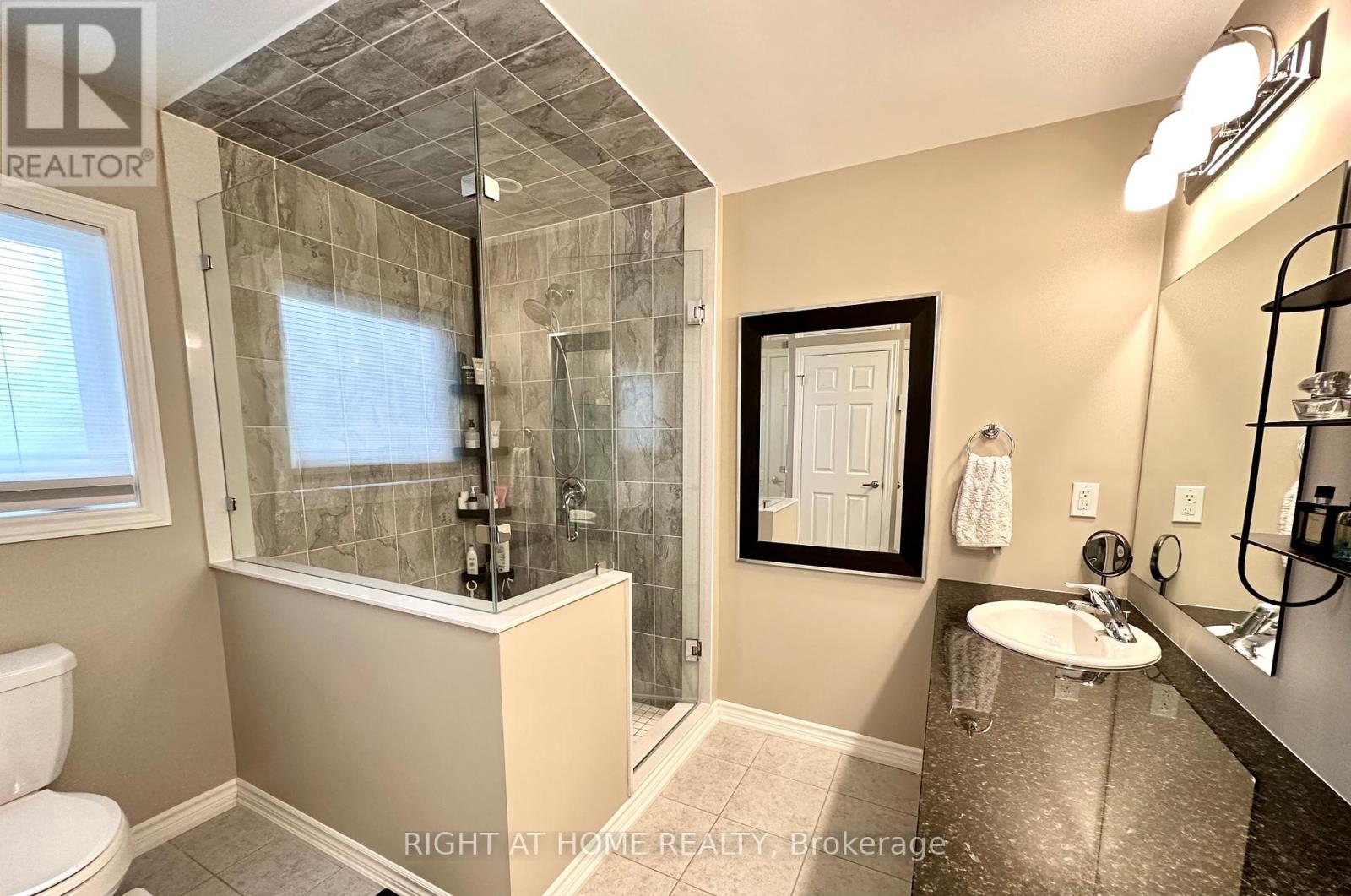 167 Brookhouse Drive, Clarington (Newcastle), Ontario  L1B 1N9 - Photo 22 - E12191173