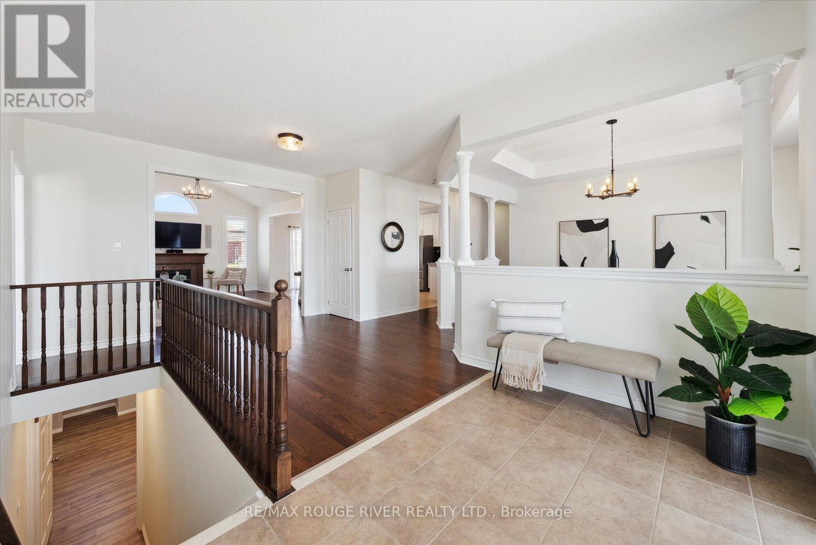 38 Charles Tilley Crescent, Clarington, Ontario  L0A 1J0 - Photo 5 - E12191335