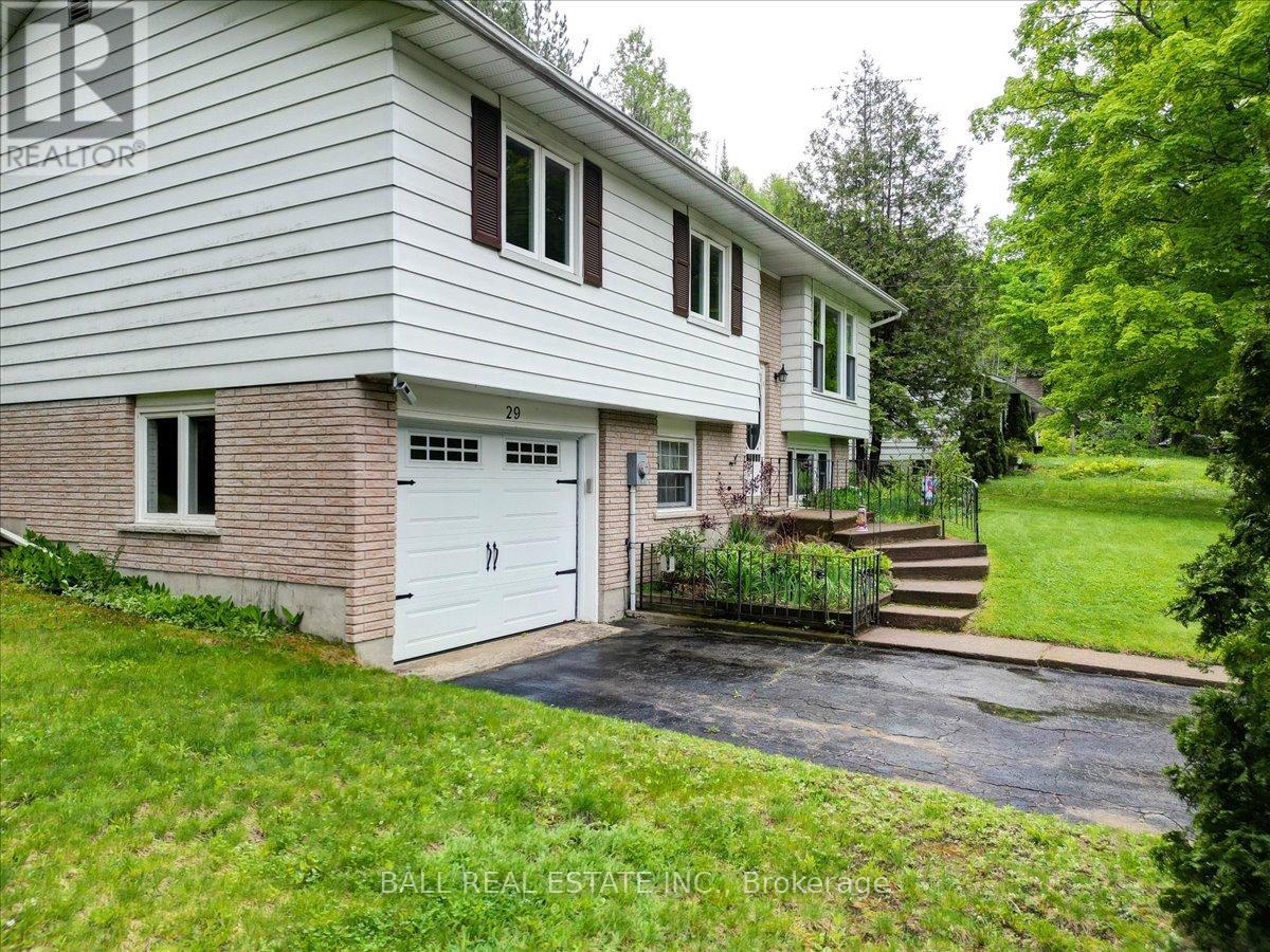 29 Forest Hill Road, Bancroft (Bancroft Ward), Ontario  K0L 1C0 - Photo 3 - X12191673
