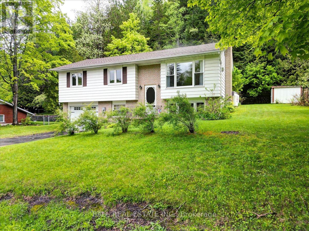 29 Forest Hill Road, Bancroft (Bancroft Ward), Ontario  K0L 1C0 - Photo 34 - X12191673