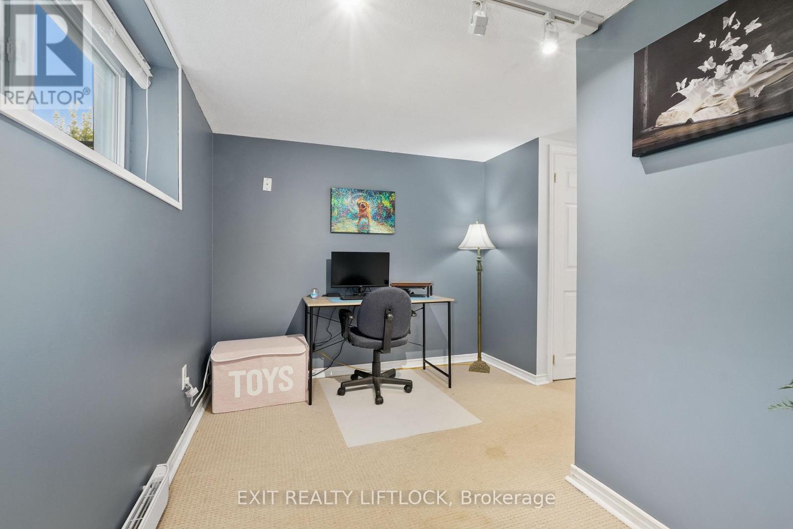 2031 Moncrief Road, Peterborough West (Central), Ontario  K9K 1B2 - Photo 27 - X12191713