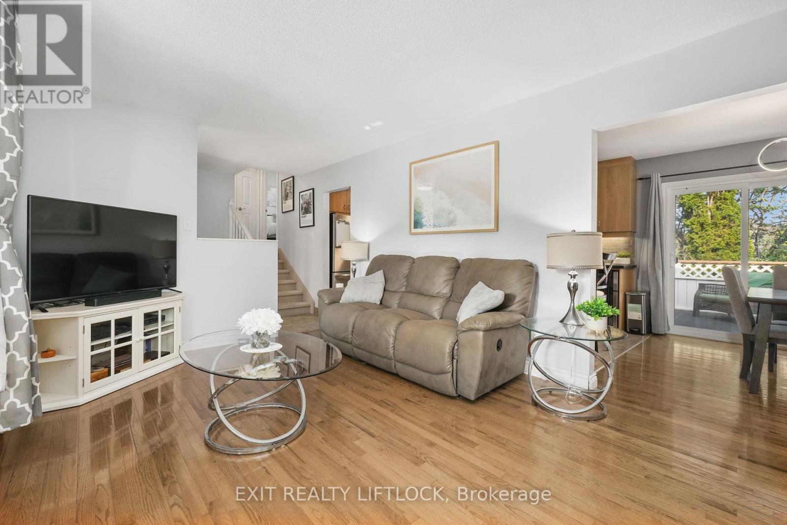 2031 Moncrief Road, Peterborough West (Central), Ontario  K9K 1B2 - Photo 7 - X12191713