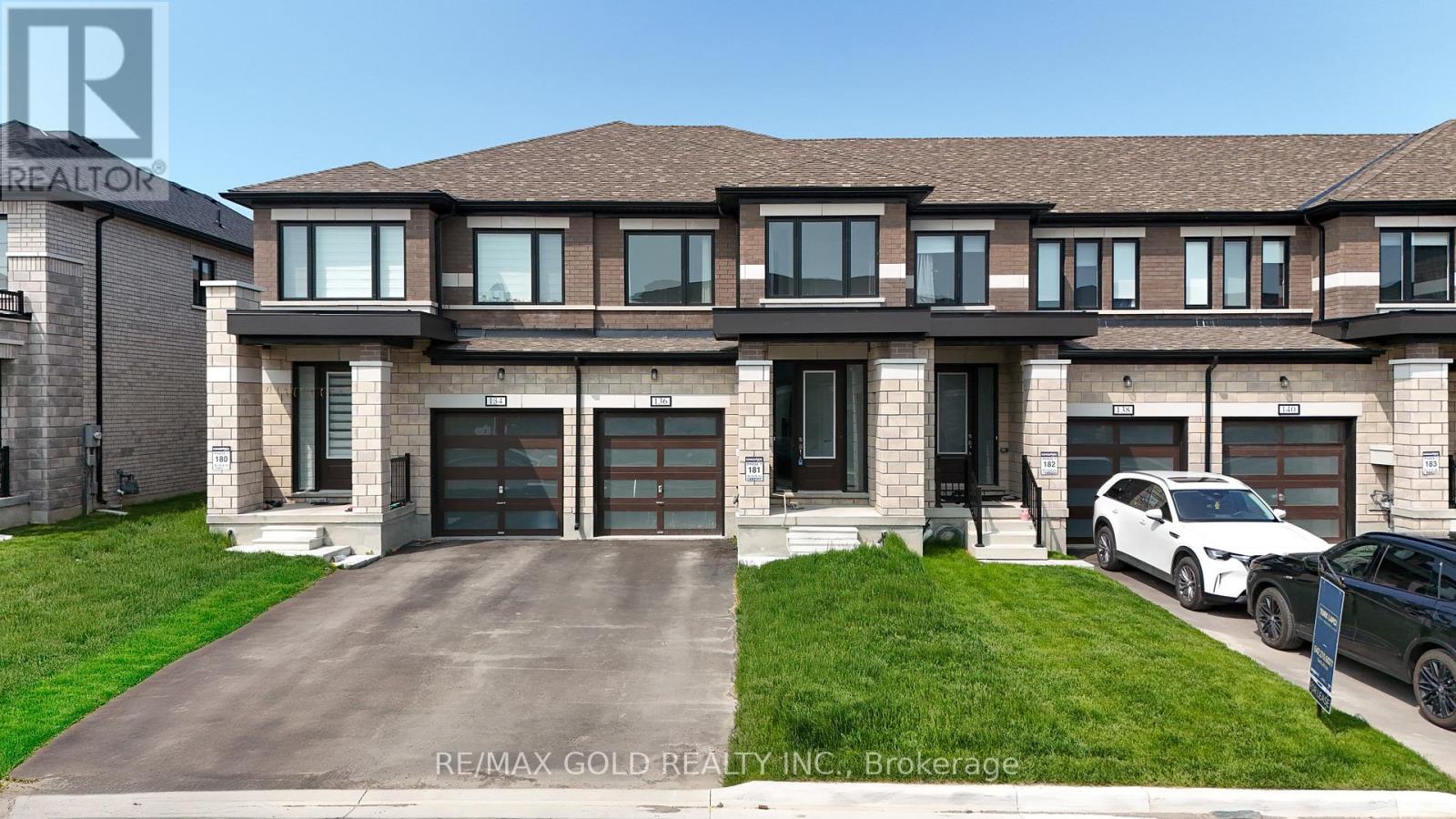 136 CORLEY STREET, kawartha lakes (lindsay), Ontario