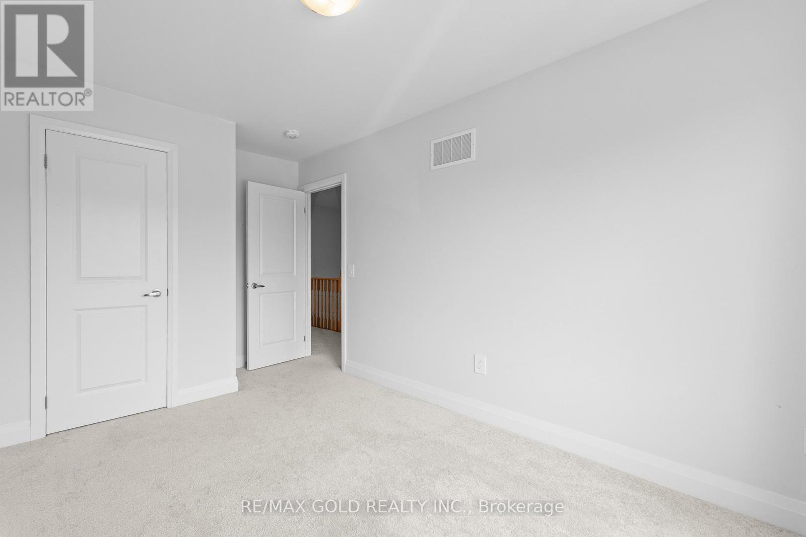 136 Corley Street, Kawartha Lakes (Lindsay), Ontario  K9V 0R4 - Photo 25 - X12191440