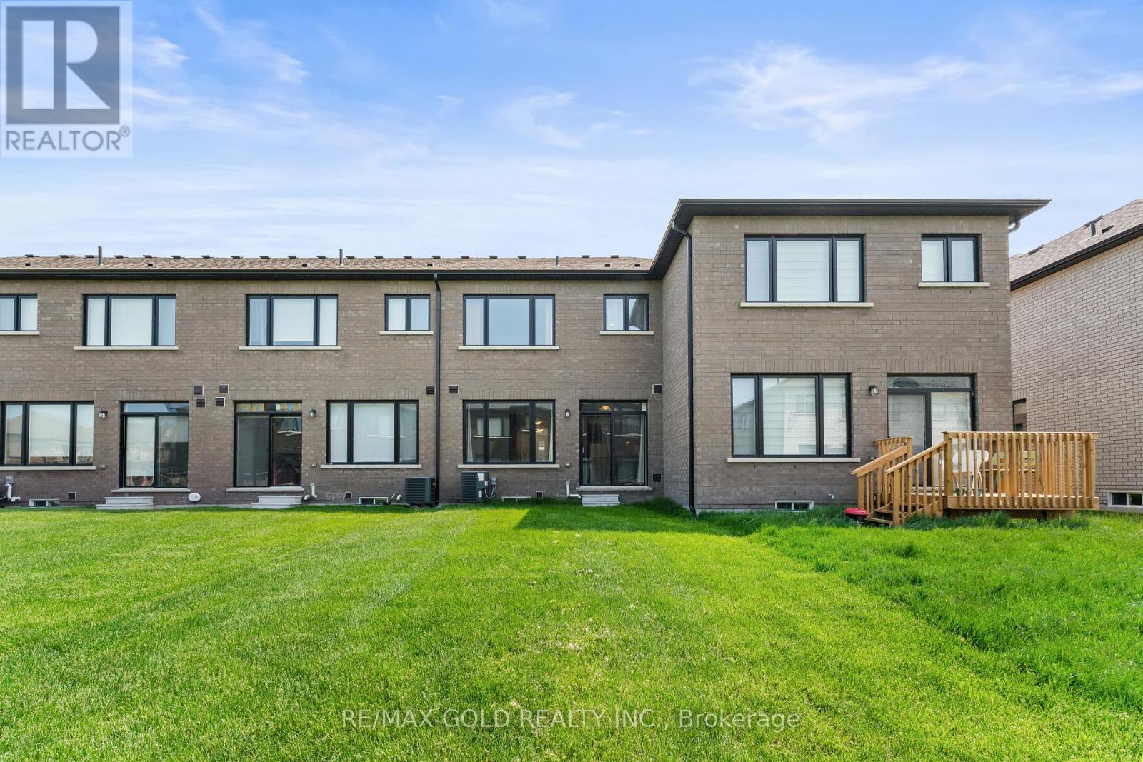 136 Corley Street, Kawartha Lakes (Lindsay), Ontario  K9V 0R4 - Photo 33 - X12191440