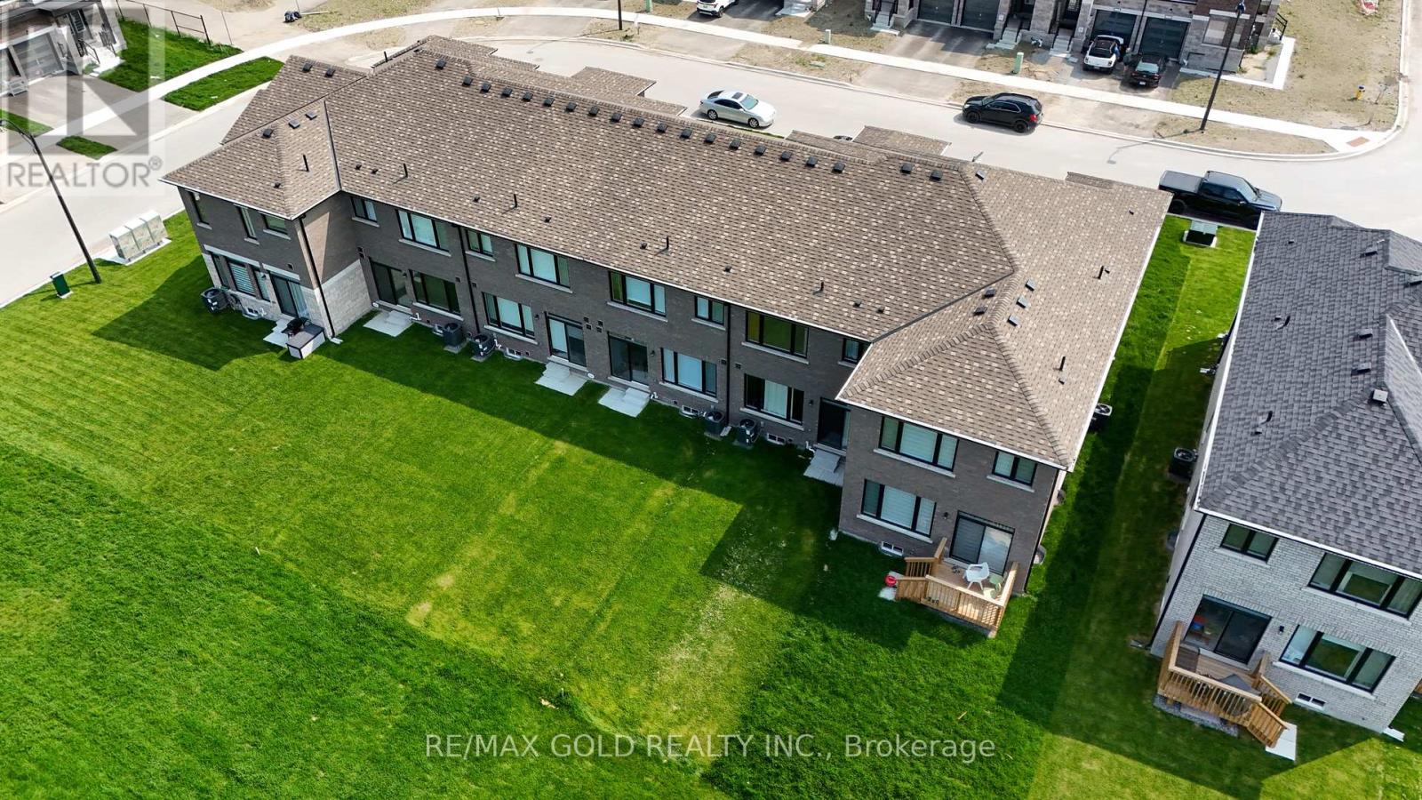 136 Corley Street, Kawartha Lakes (Lindsay), Ontario  K9V 0R4 - Photo 35 - X12191440