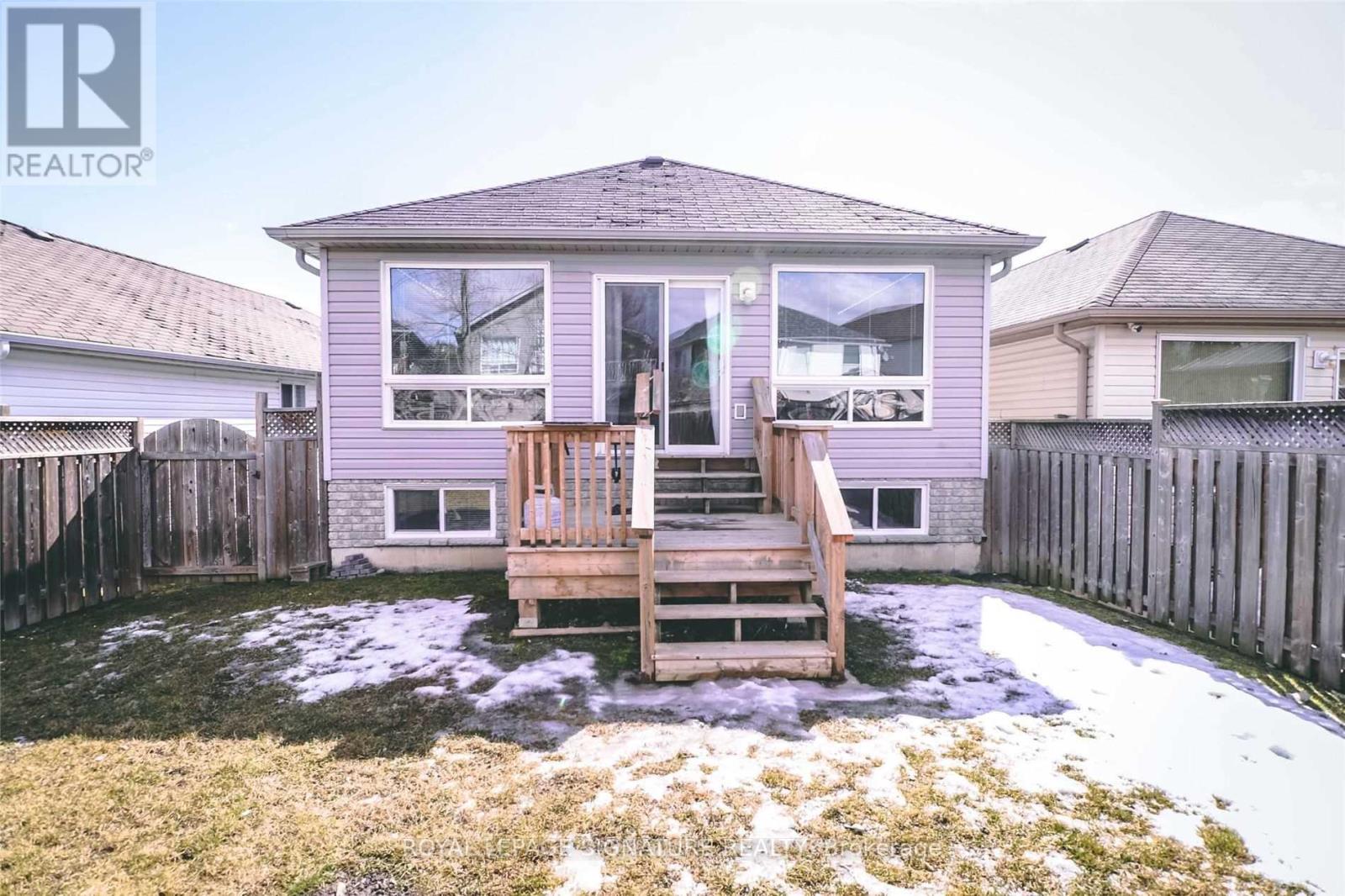 Bsmt - 329 Spillsbury Drive, Peterborough West (South), Ontario  K9K 2S1 - Photo 11 - X12191560