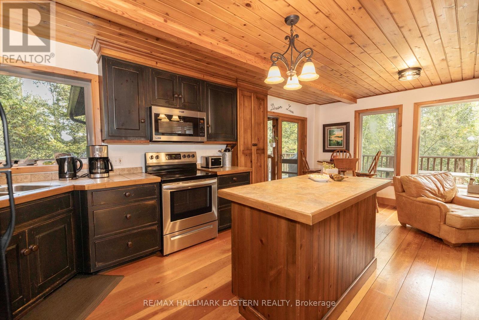 2195 Marshall Lane, Selwyn, Ontario  K0L 2H0 - Photo 11 - X12192028
