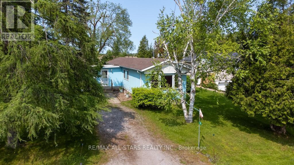 14 HILL STREET, kawartha lakes (lindsay), Ontario