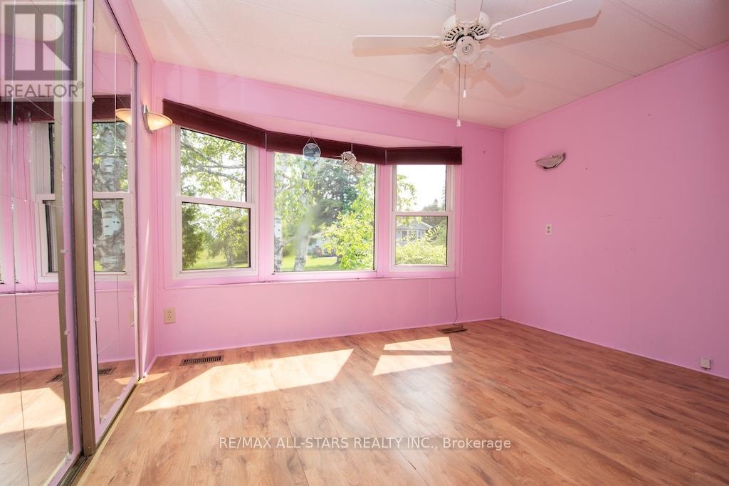 14 Hill Street, Kawartha Lakes (Lindsay), Ontario  K9V 4R1 - Photo 22 - X12192150