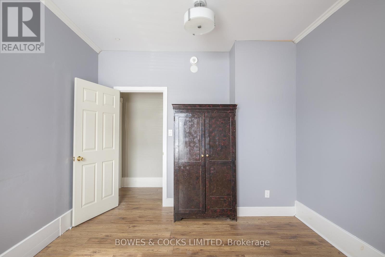 260 Stewart Street, Peterborough Central (North), Ontario  K9J 3M9 - Photo 11 - X12192178