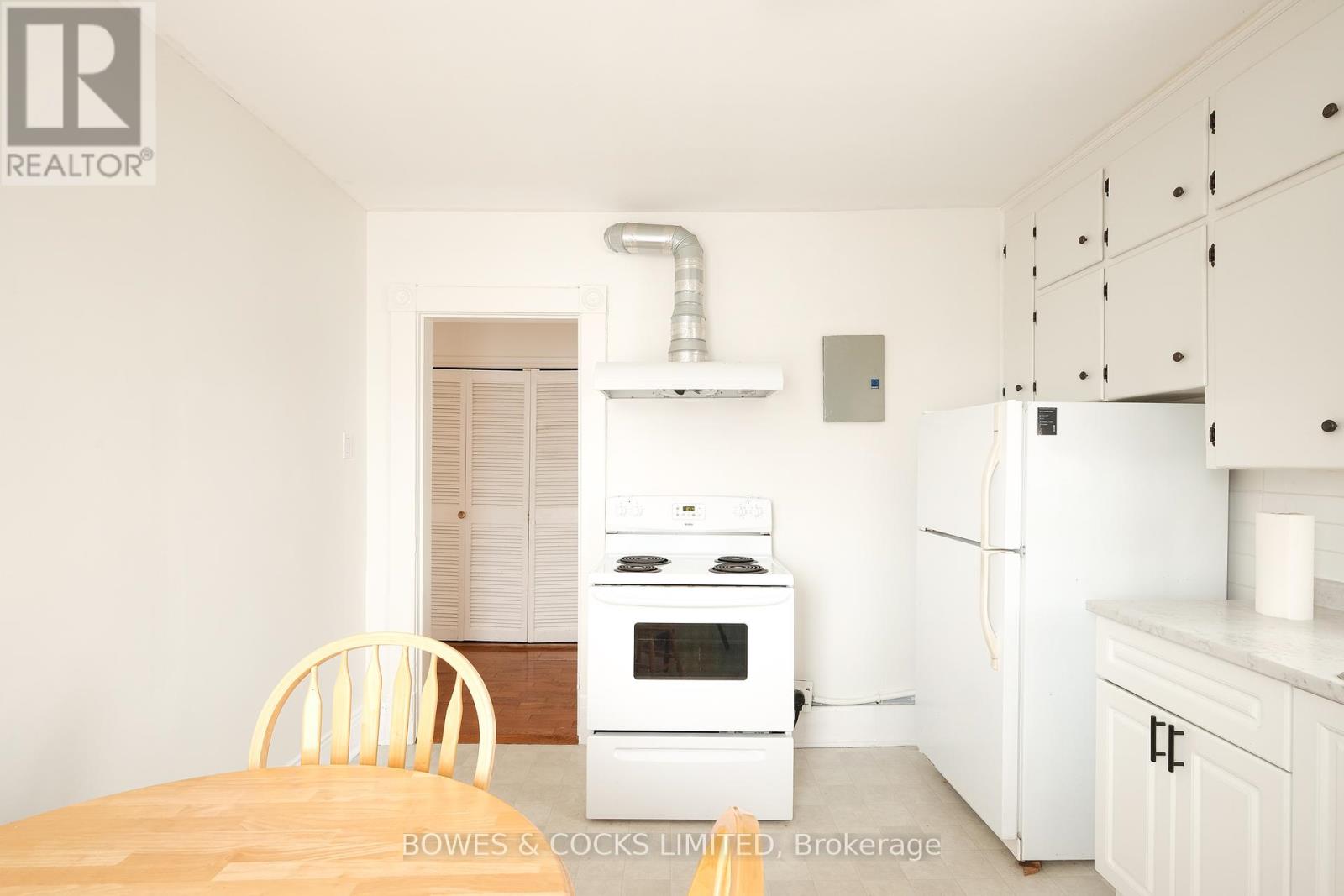 260 Stewart Street, Peterborough Central (North), Ontario  K9J 3M9 - Photo 19 - X12192178