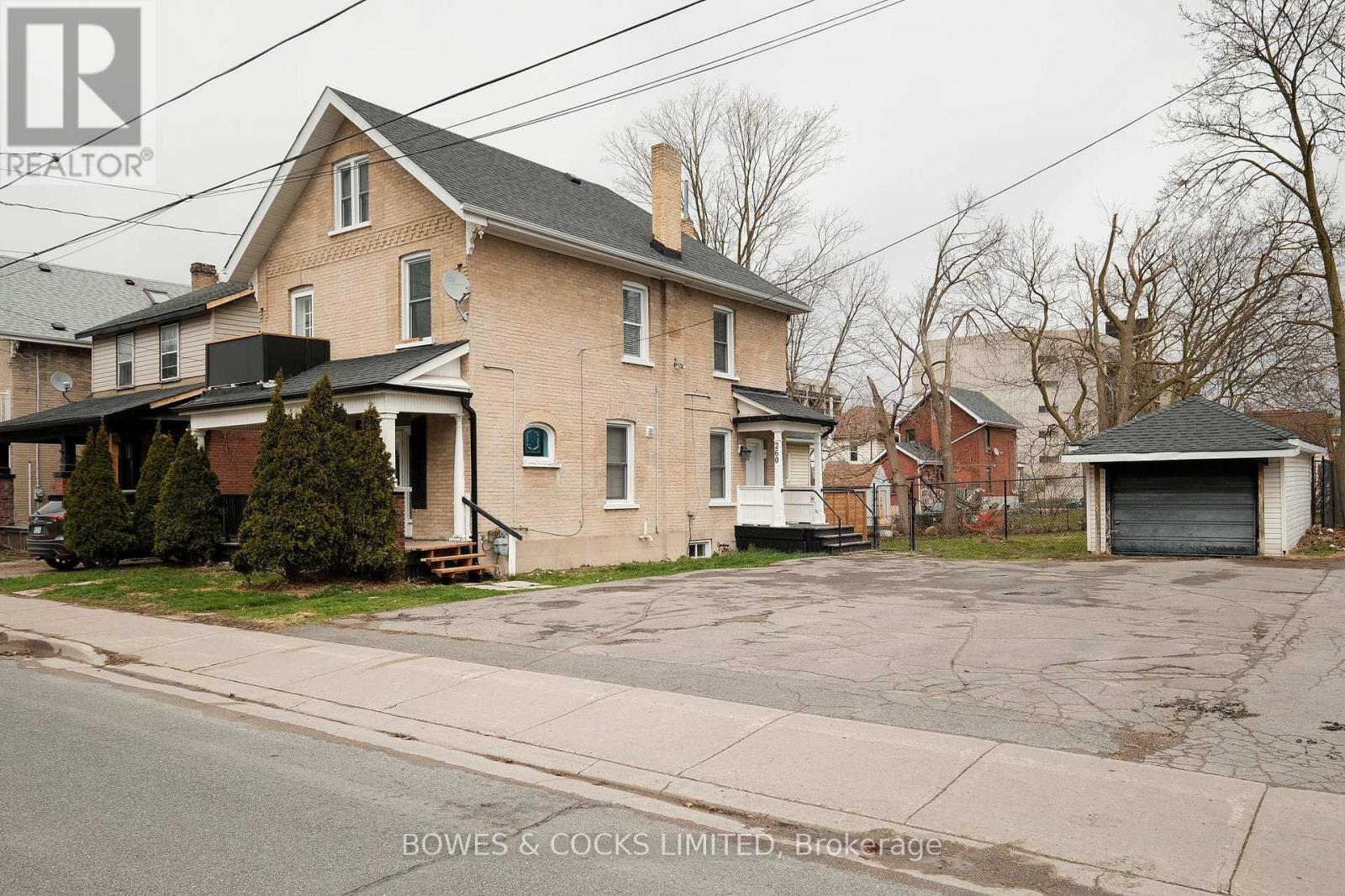260 Stewart Street, Peterborough Central (North), Ontario  K9J 3M9 - Photo 3 - X12192178