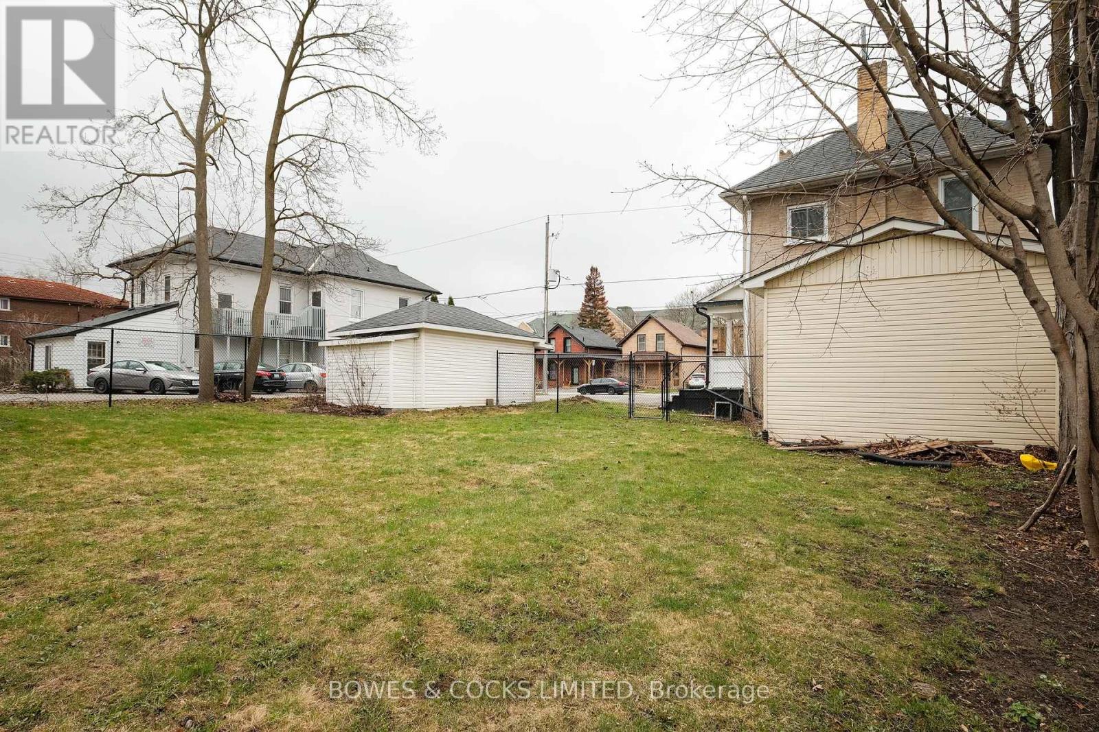 260 Stewart Street, Peterborough Central (North), Ontario  K9J 3M9 - Photo 32 - X12192178