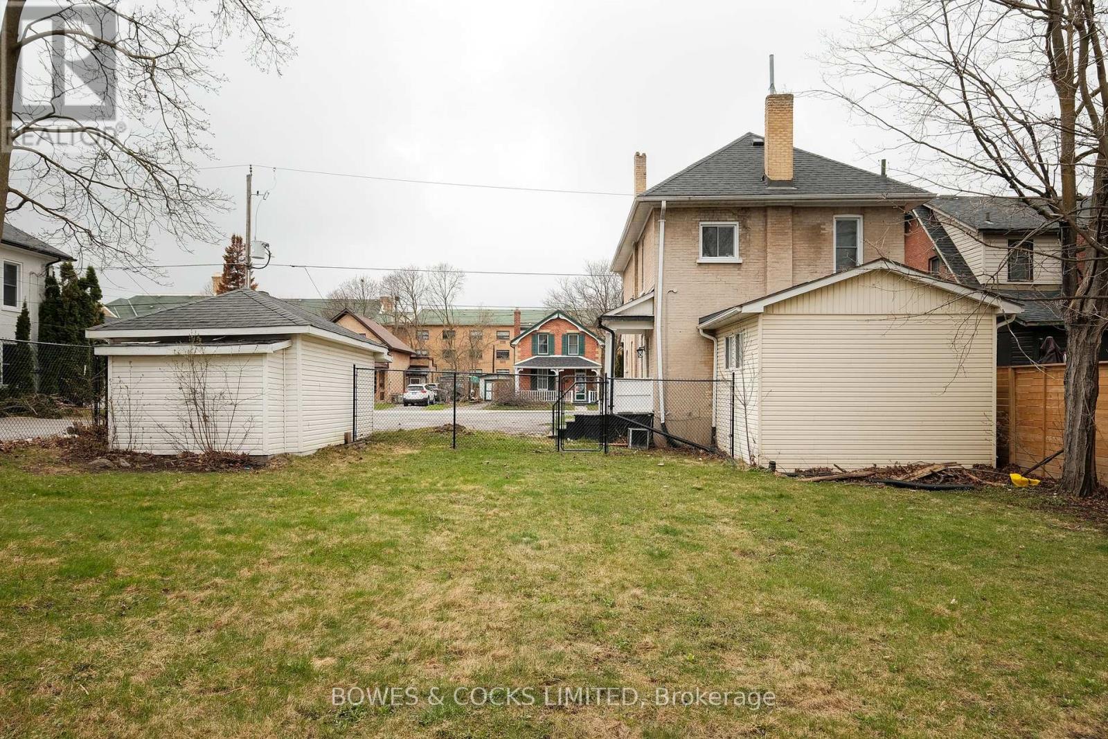 260 Stewart Street, Peterborough Central (North), Ontario  K9J 3M9 - Photo 34 - X12192178