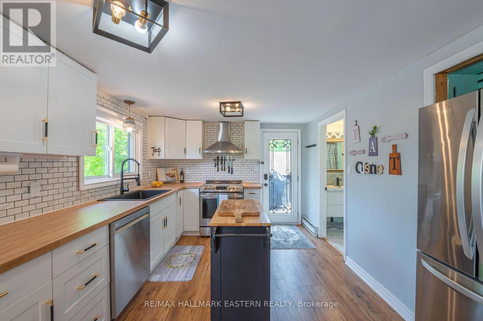 25 Lawrence Street S, Kawartha Lakes (Emily), Ontario  K9J 6X3 - Photo 17 - X12192312