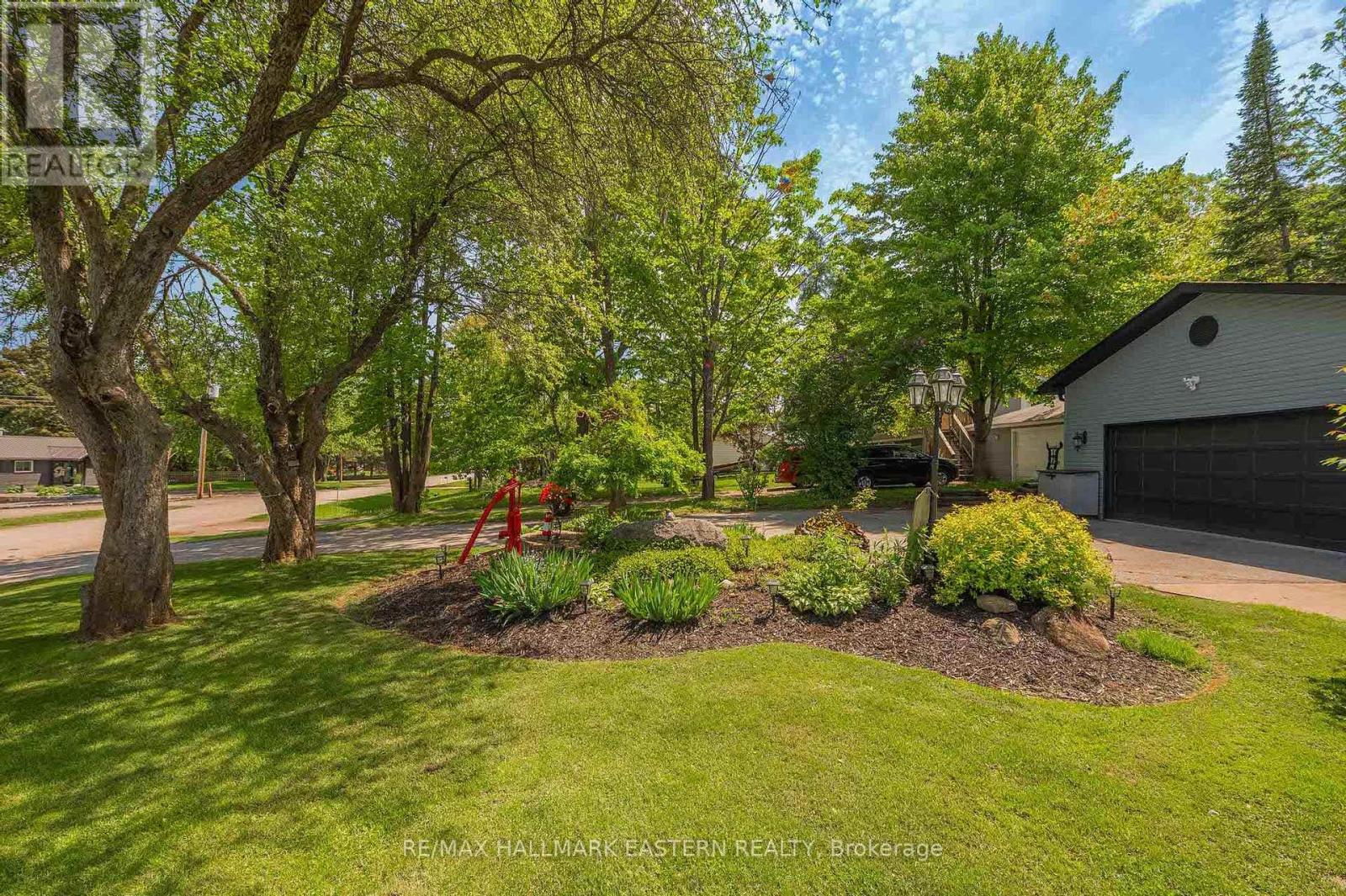 25 Lawrence Street S, Kawartha Lakes (Emily), Ontario  K9J 6X3 - Photo 37 - X12192312