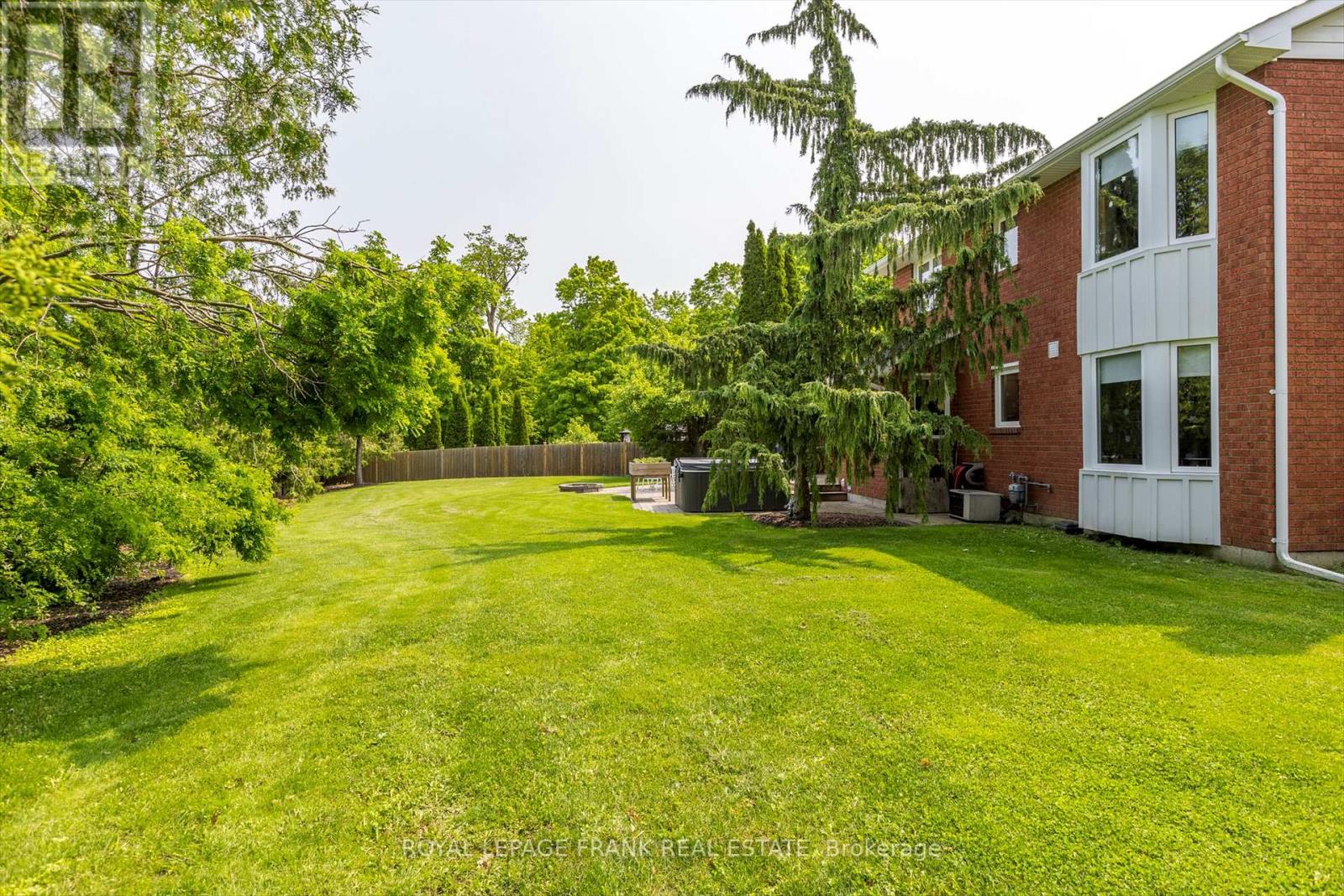 1683 Champlain Drive, Peterborough North (University Heights), Ontario  K9L 1W2 - Photo 39 - X12192330