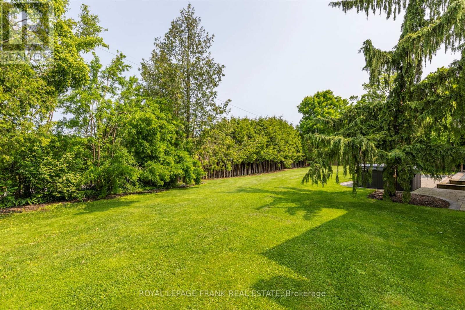 1683 Champlain Drive, Peterborough North (University Heights), Ontario  K9L 1W2 - Photo 40 - X12192330