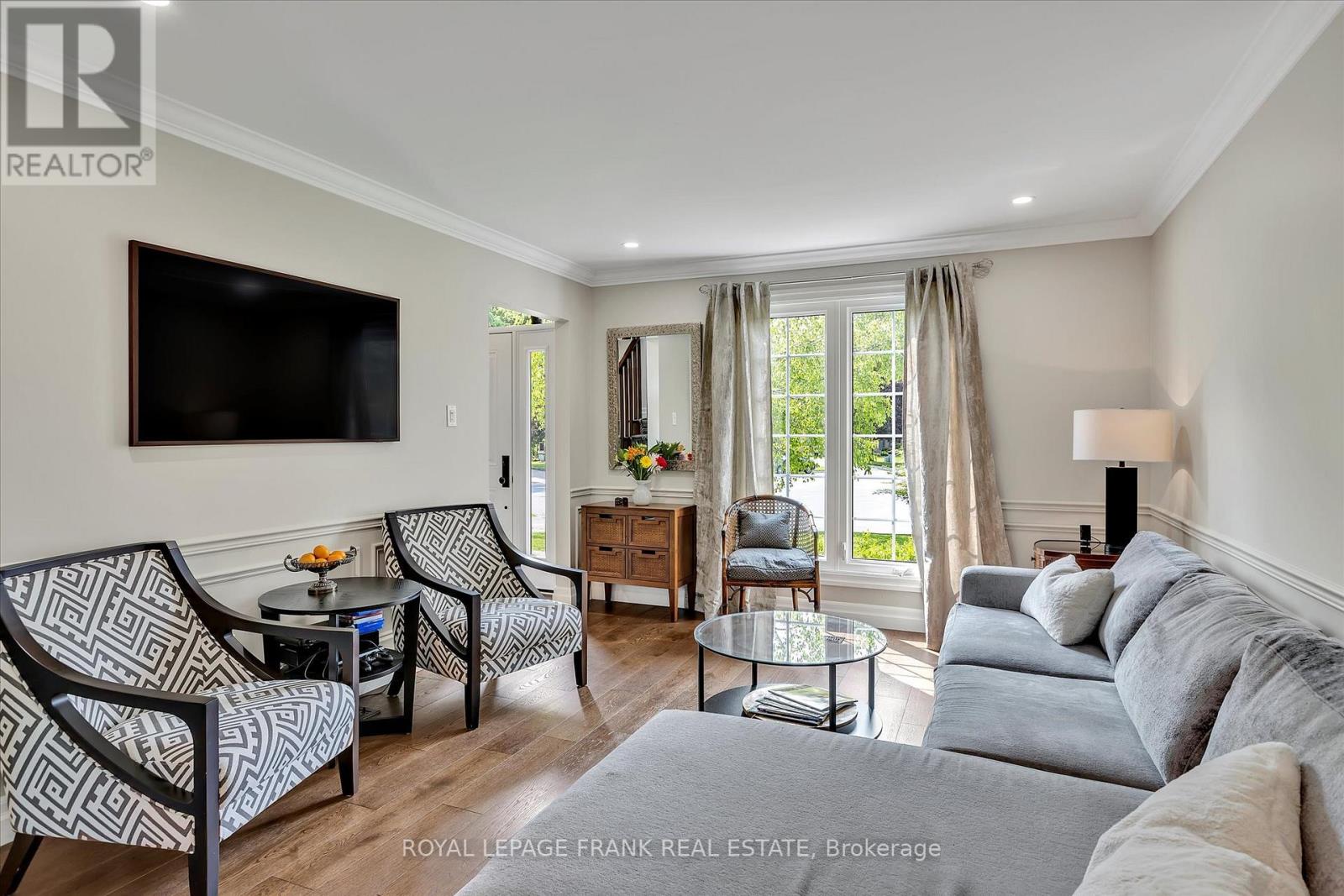 1683 Champlain Drive, Peterborough North (University Heights), Ontario  K9L 1W2 - Photo 7 - X12192330