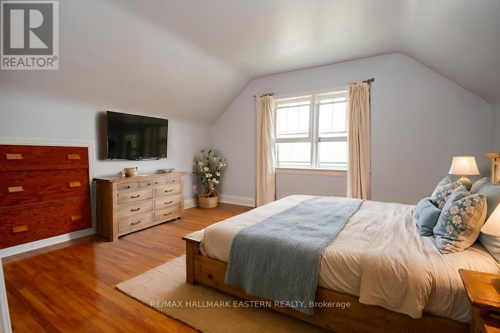 2449 Lansdowne Street W, Cavan Monaghan (Cavan-Monaghan), Ontario  K9J 6X4 - Photo 23 - X12192373