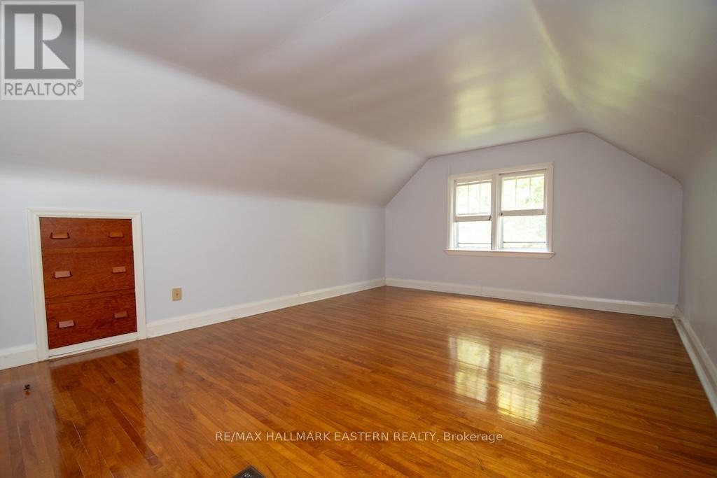 2449 Lansdowne Street W, Cavan Monaghan (Cavan-Monaghan), Ontario  K9J 6X4 - Photo 30 - X12192373
