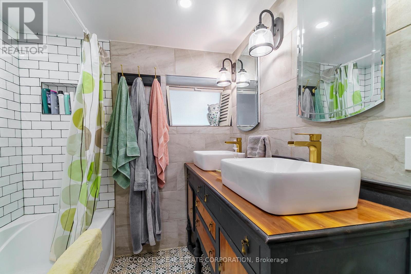 2385 Northey's Road, Selwyn, Ontario  K0L 2H0 - Photo 31 - X12192958