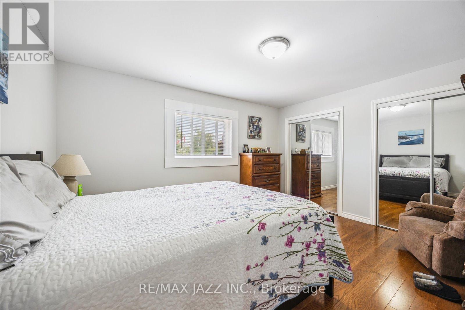 39 Mcgibbon Boulevard, Kawartha Lakes (Lindsay), Ontario  K9V 6G4 - Photo 12 - X12192979
