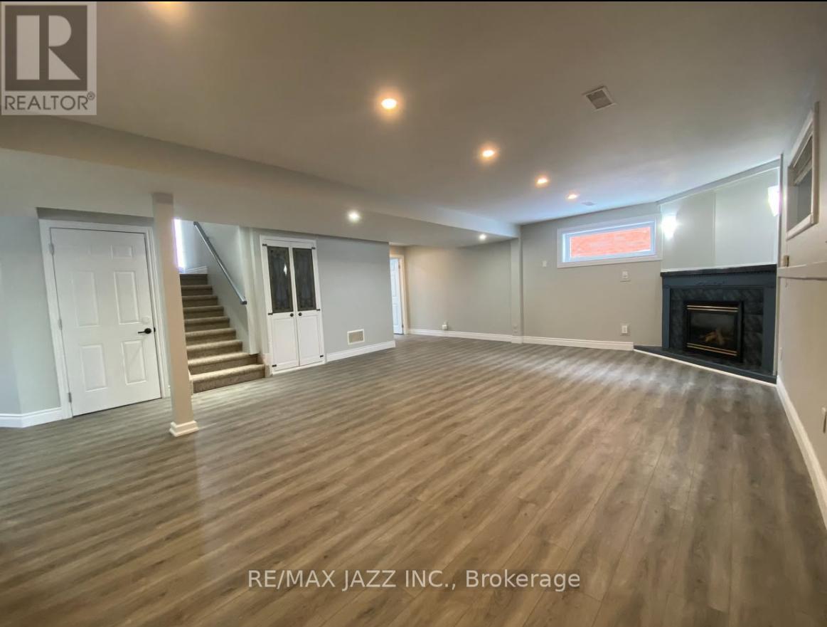 39 Mcgibbon Boulevard, Kawartha Lakes (Lindsay), Ontario  K9V 6G4 - Photo 17 - X12192979
