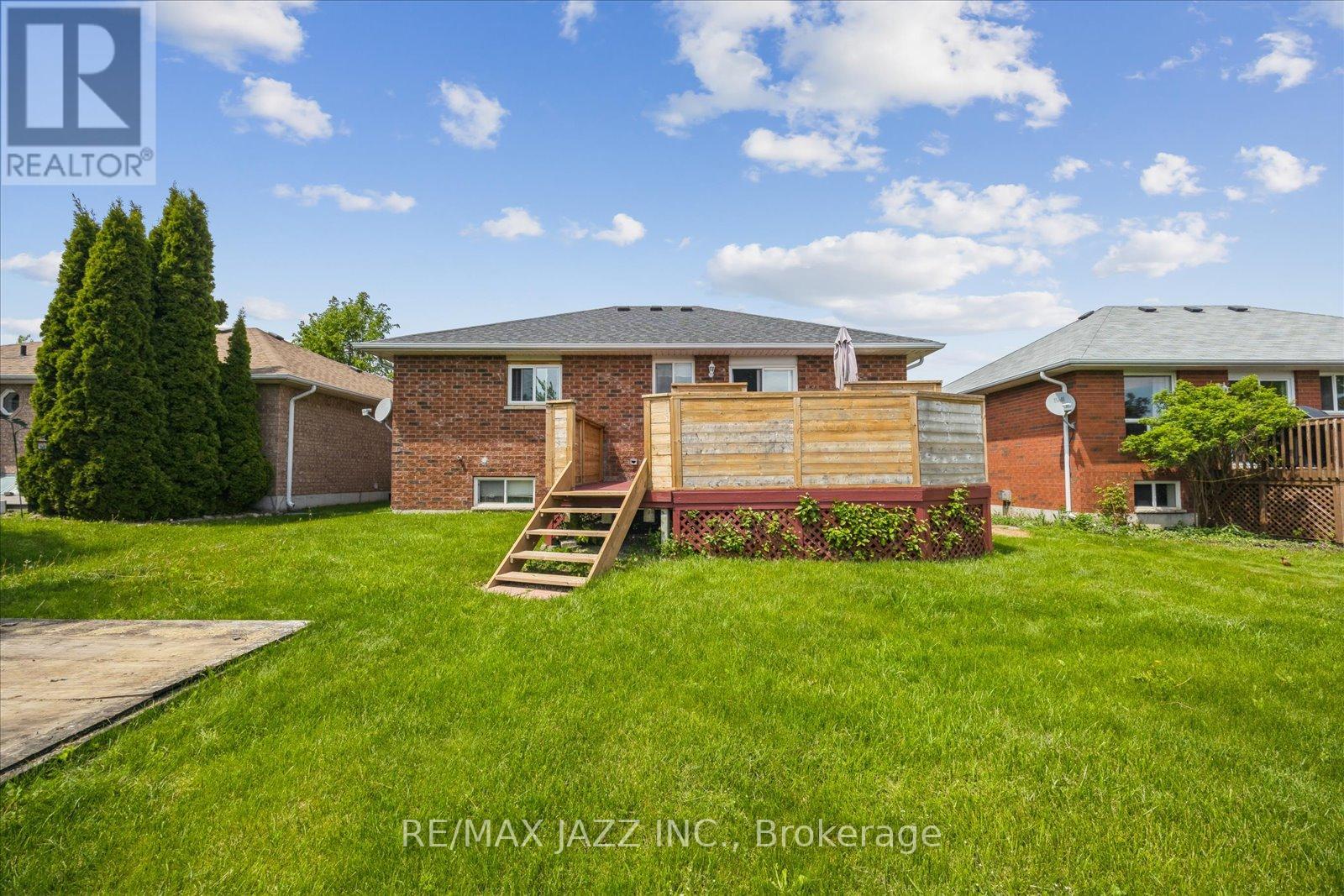 39 Mcgibbon Boulevard, Kawartha Lakes (Lindsay), Ontario  K9V 6G4 - Photo 26 - X12192979