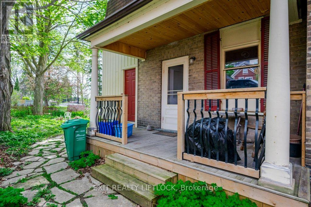 141 Hunter Street E, Peterborough East (Central), Ontario  K9H 1G7 - Photo 13 - X12193036