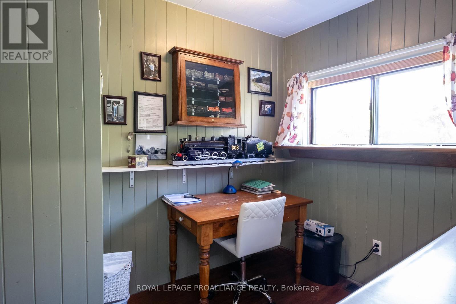 185 Wallace Street, Trent Hills (Campbellford), Ontario  K0L 1L0 - Photo 15 - X12193134
