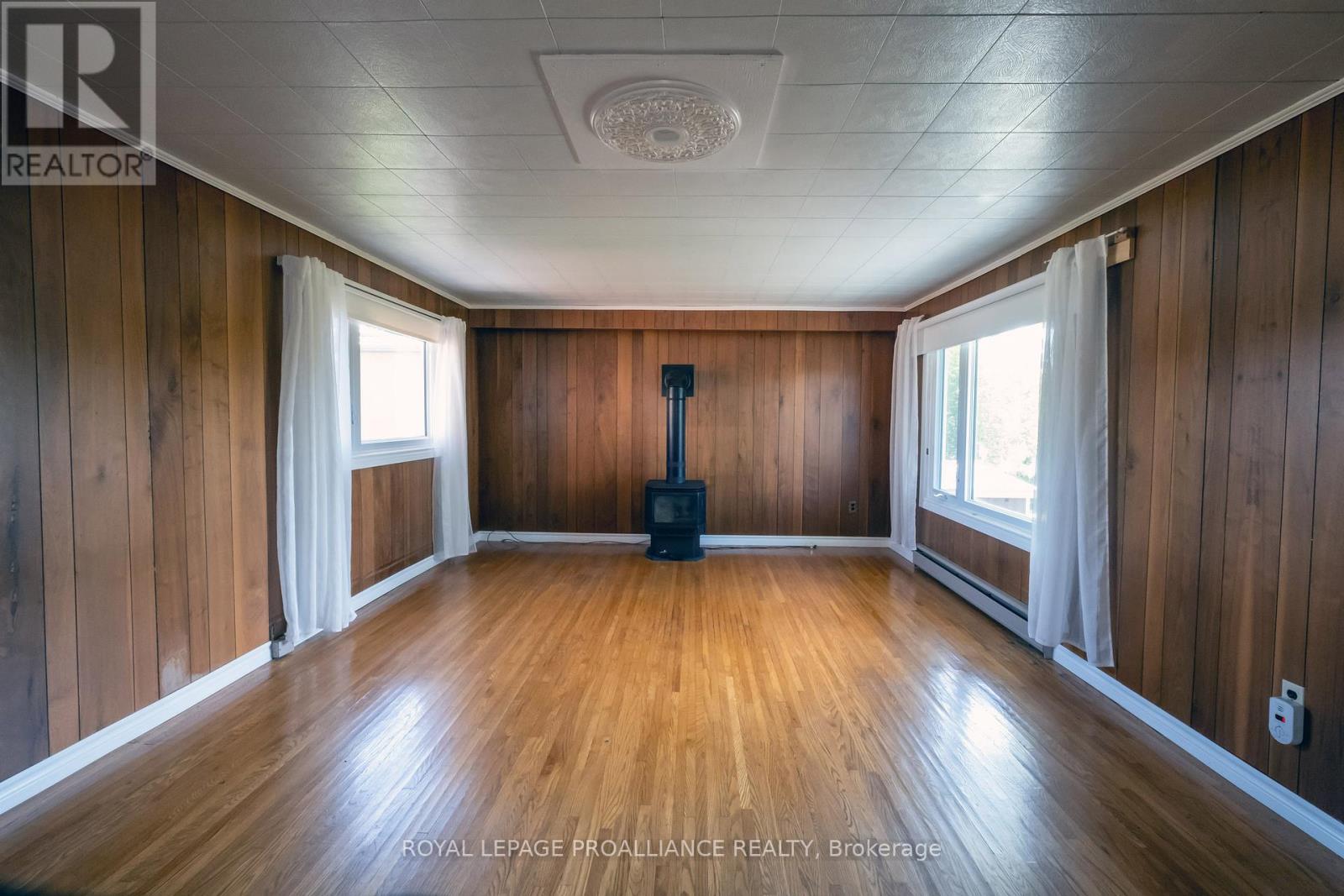 185 Wallace Street, Trent Hills (Campbellford), Ontario  K0L 1L0 - Photo 30 - X12193134