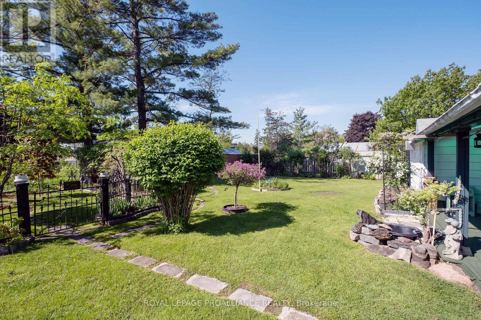 185 Wallace Street, Trent Hills (Campbellford), Ontario  K0L 1L0 - Photo 41 - X12193134