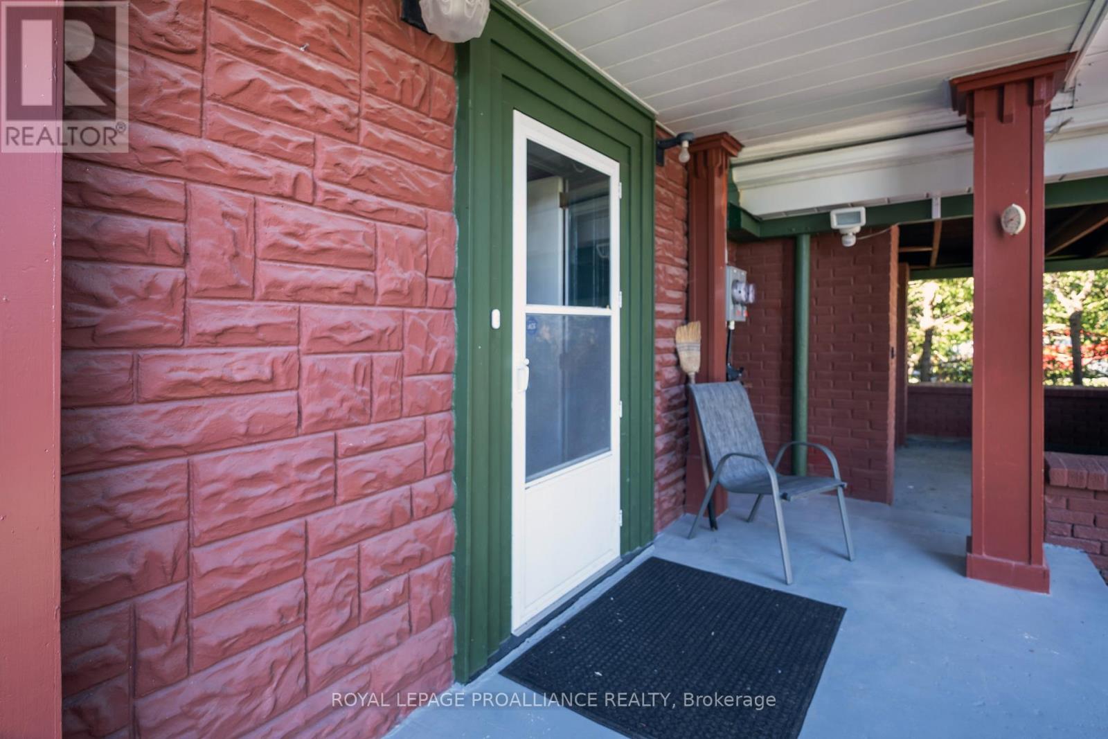 185 Wallace Street, Trent Hills (Campbellford), Ontario  K0L 1L0 - Photo 5 - X12193134