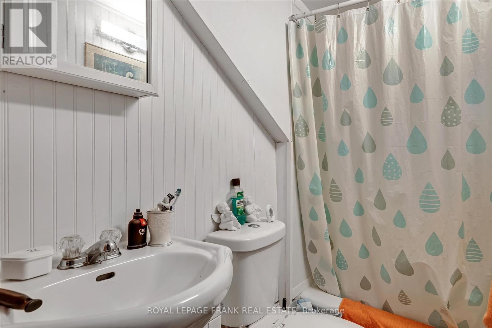 8 Ontario Street, Havelock-Belmont-Methuen (Havelock), Ontario  K0L 1Z0 - Photo 34 - X12193153