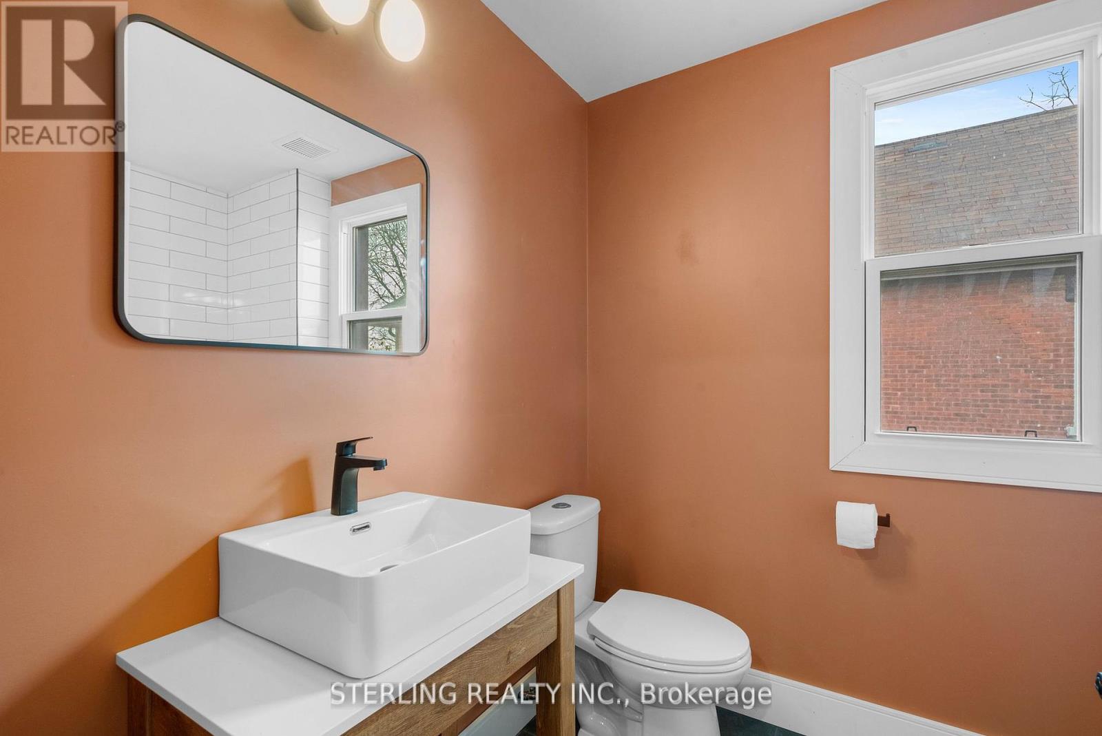 200 Stewart Street, Peterborough (Downtown), Ontario  K9J 3M5 - Photo 26 - X12193166