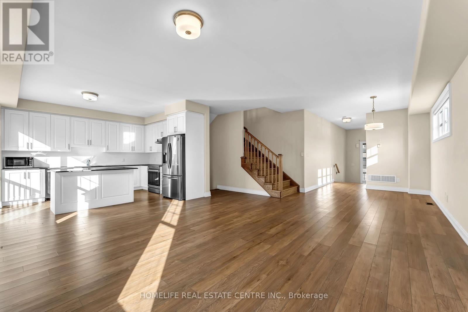 343 Cullen Trail, Peterborough North (North), Ontario  K9H 0J9 - Photo 13 - X12193327