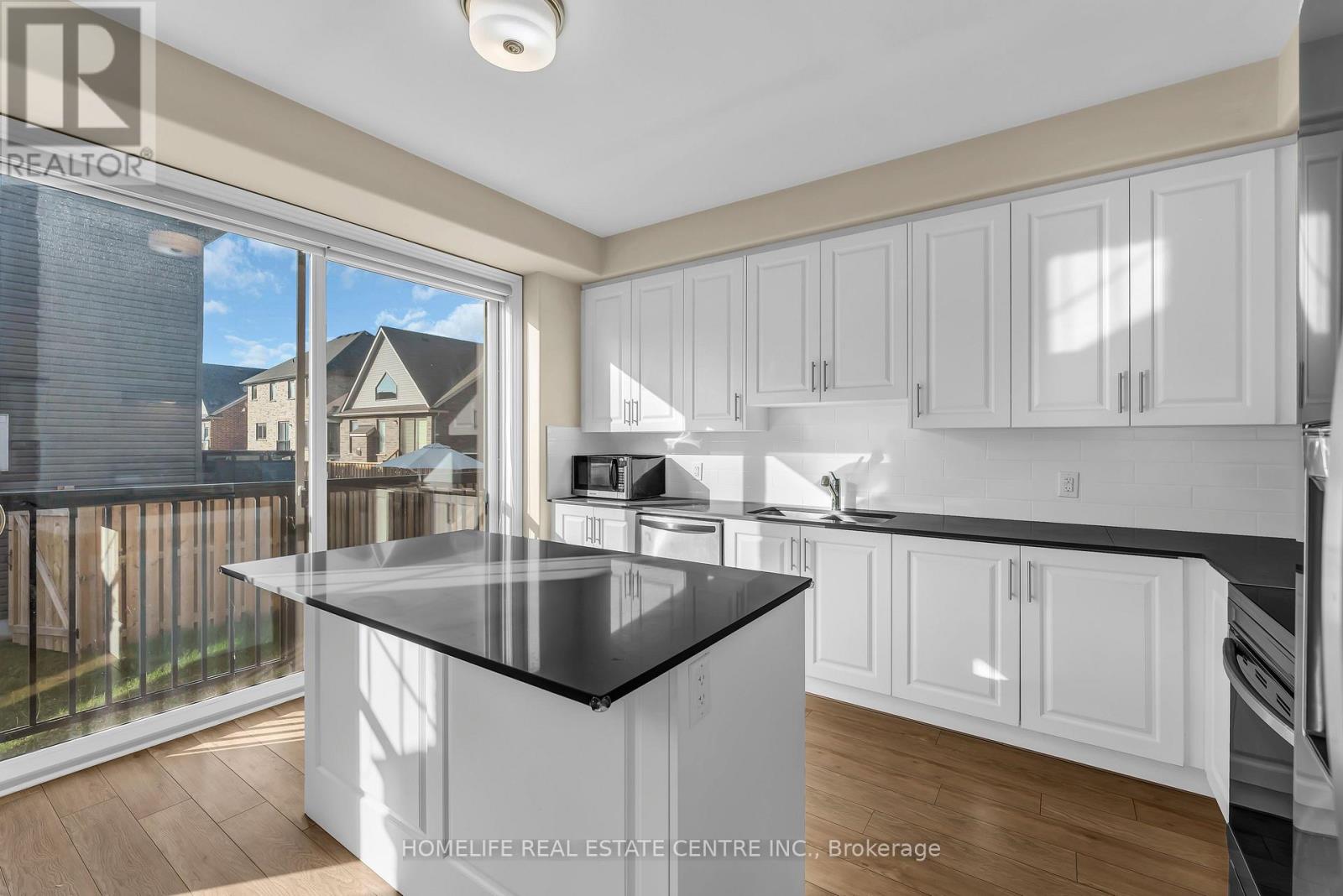 343 Cullen Trail, Peterborough North (North), Ontario  K9H 0J9 - Photo 17 - X12193327
