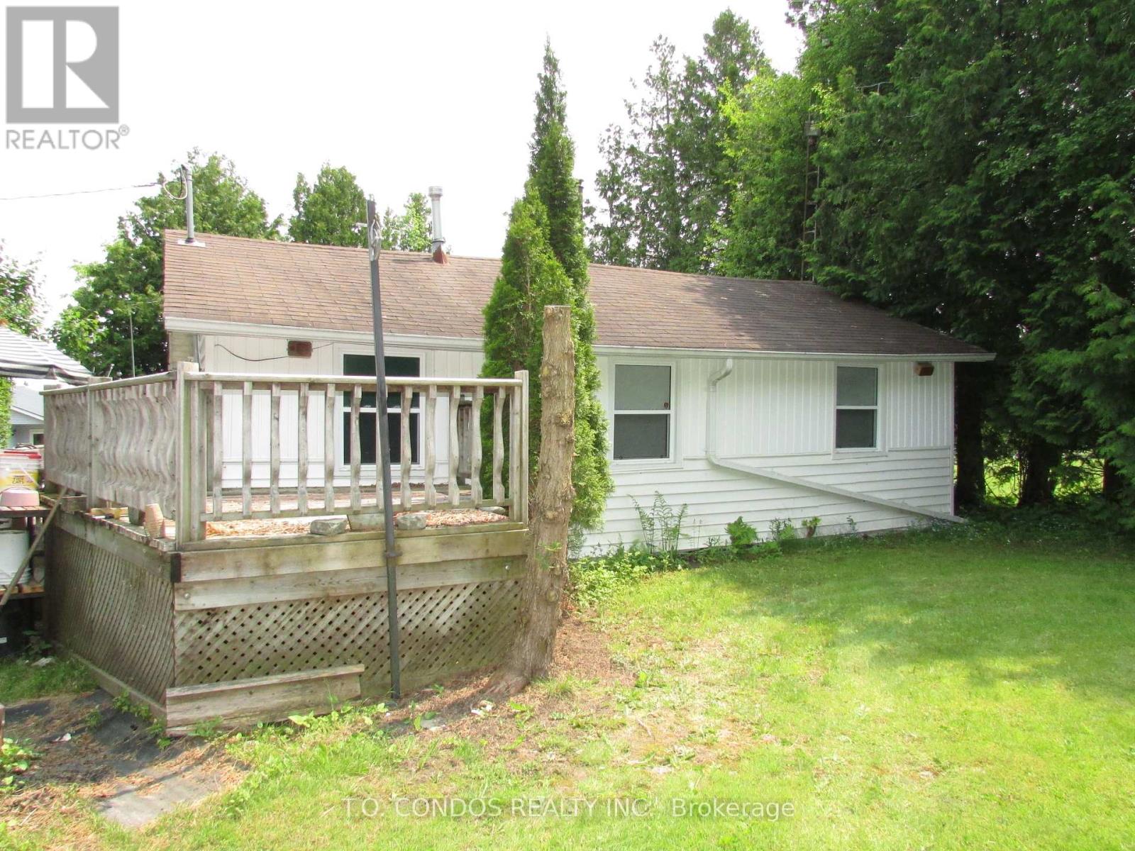 688 North Shore Drive E, Otonabee-South Monaghan, Ontario  K0L 1B0 - Photo 18 - X12193406