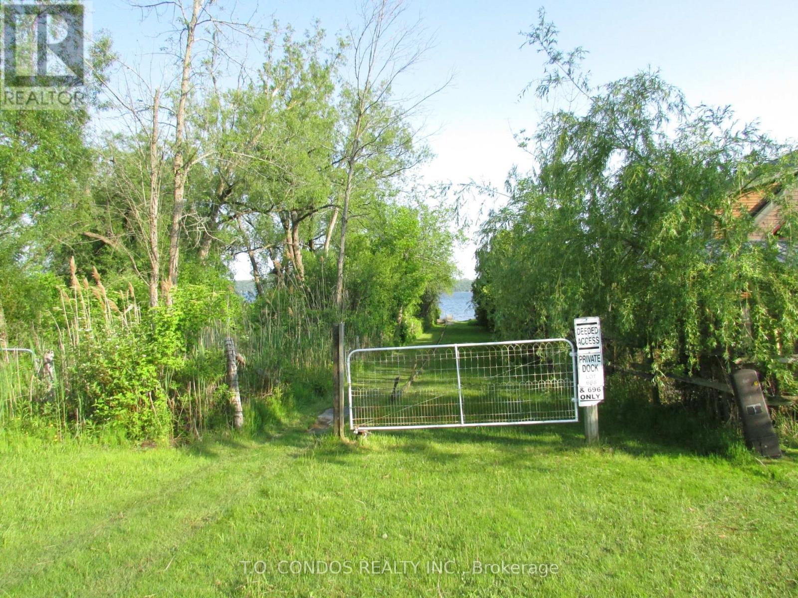 688 North Shore Drive E, Otonabee-South Monaghan, Ontario  K0L 1B0 - Photo 7 - X12193406