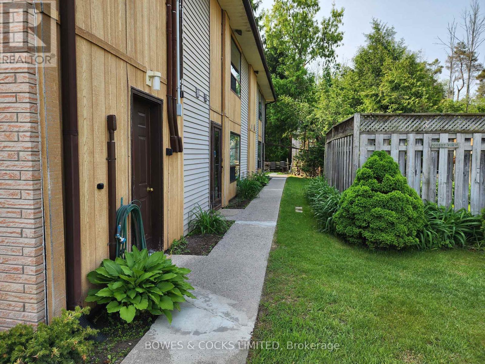 6 - 125 Mary Street W, Kawartha Lakes (Lindsay), Ontario  K9V 2N7 - Photo 9 - X12193626