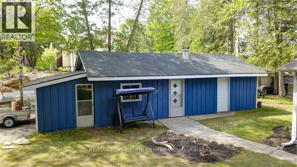 3012 Greenwood Lane, Selwyn, Ontario  K0L 2H0 - Photo 13 - X12193617