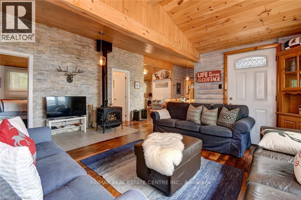 3012 Greenwood Lane, Selwyn, Ontario  K0L 2H0 - Photo 16 - X12193617