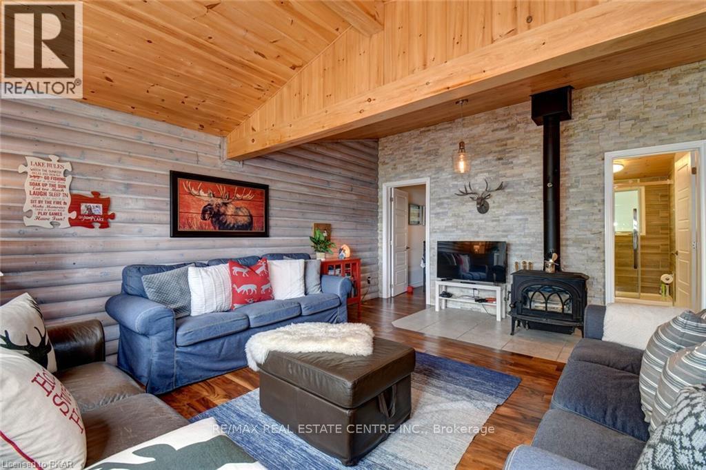 3012 Greenwood Lane, Selwyn, Ontario  K0L 2H0 - Photo 18 - X12193617